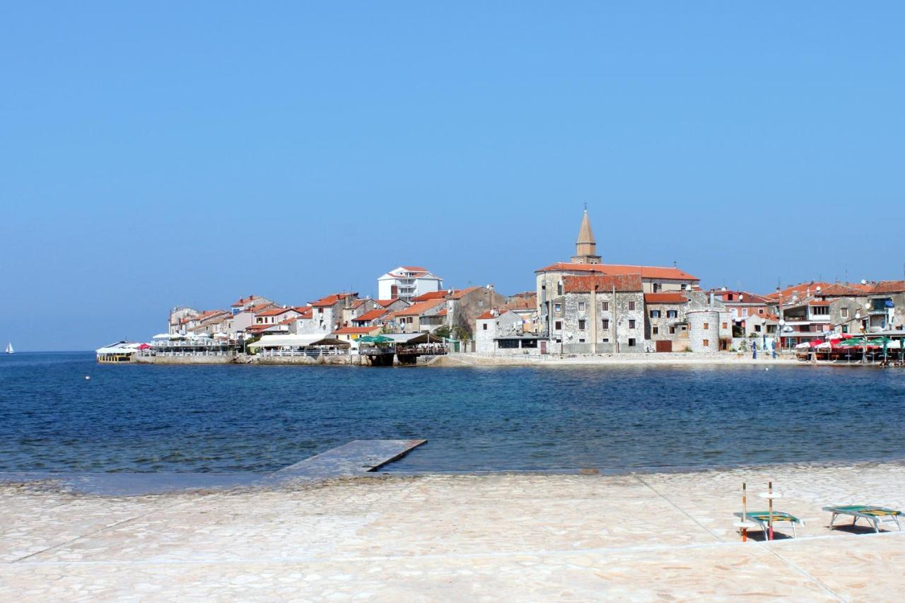 Apartments With A Parking Space Umag - 7666 Εξωτερικό φωτογραφία
