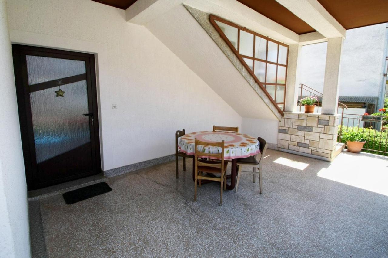Apartments With A Parking Space Umag - 7666 Εξωτερικό φωτογραφία