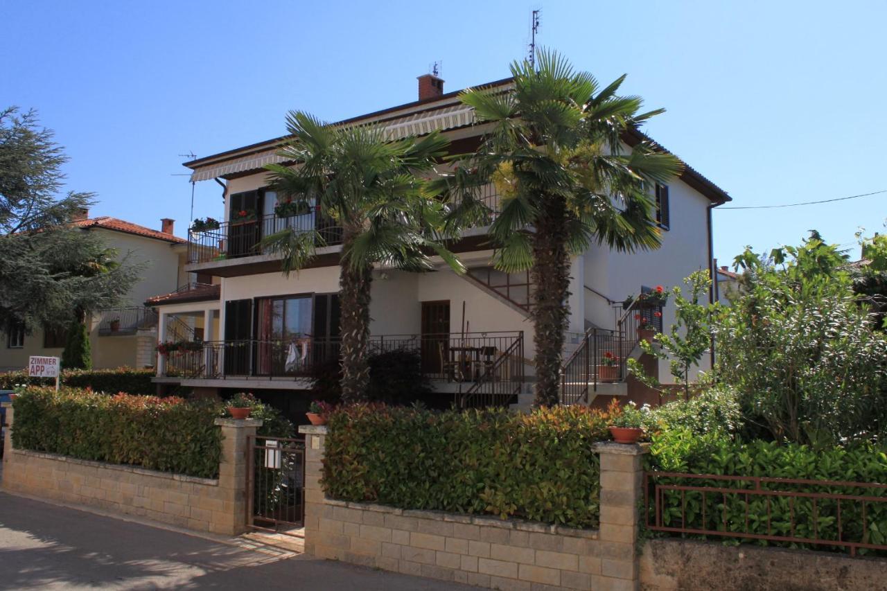 Apartments With A Parking Space Umag - 7666 Εξωτερικό φωτογραφία