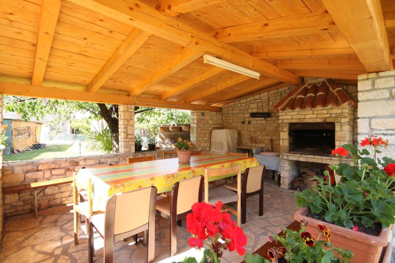 Apartments With A Parking Space Umag - 7666 Εξωτερικό φωτογραφία