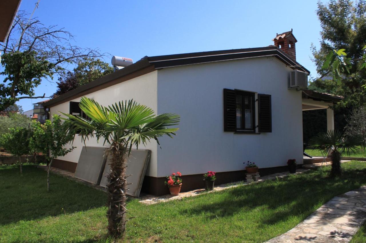 Apartments With A Parking Space Umag - 7666 Εξωτερικό φωτογραφία